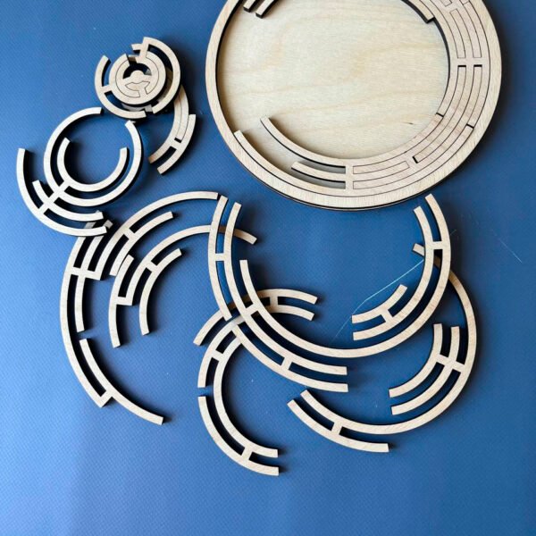 Circular Puzzle - Image 6